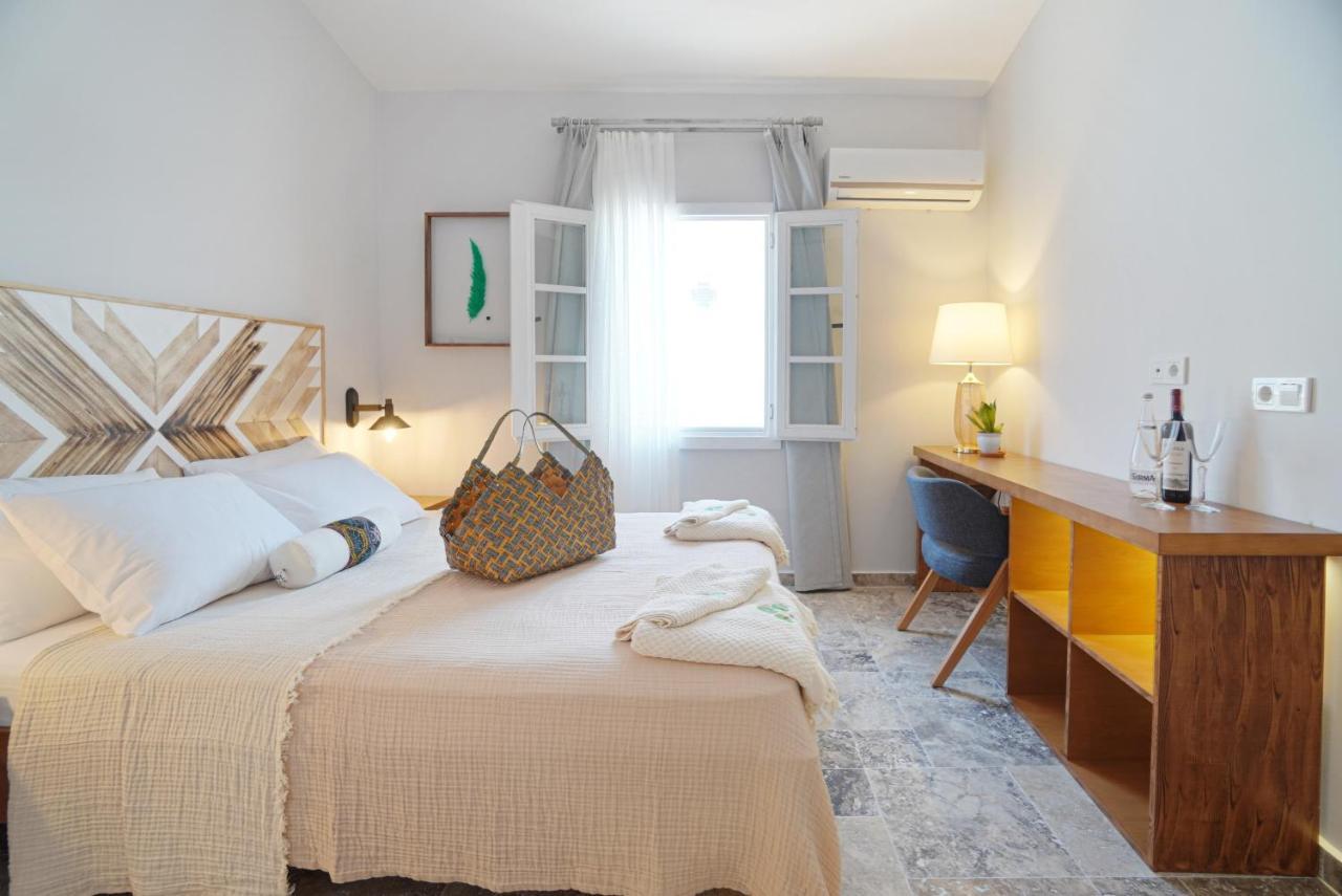 Pom Alacati Boutique Otel Çeşme Exterior photo